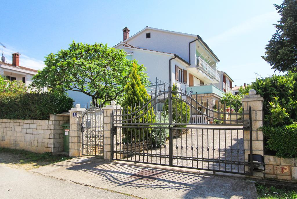Apartments Silvia Poreč Exterior foto