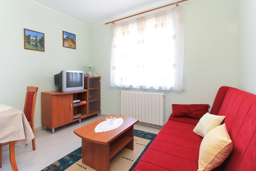 Apartments Silvia Poreč Exterior foto