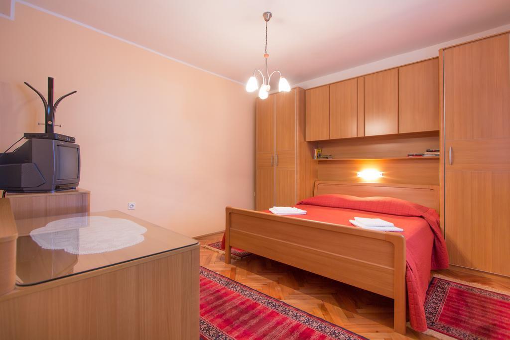 Apartments Silvia Poreč Exterior foto